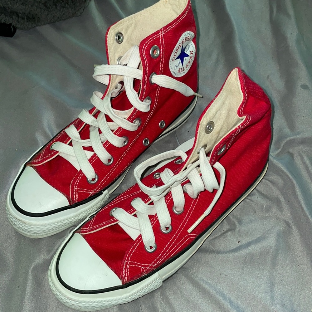 Red Converse